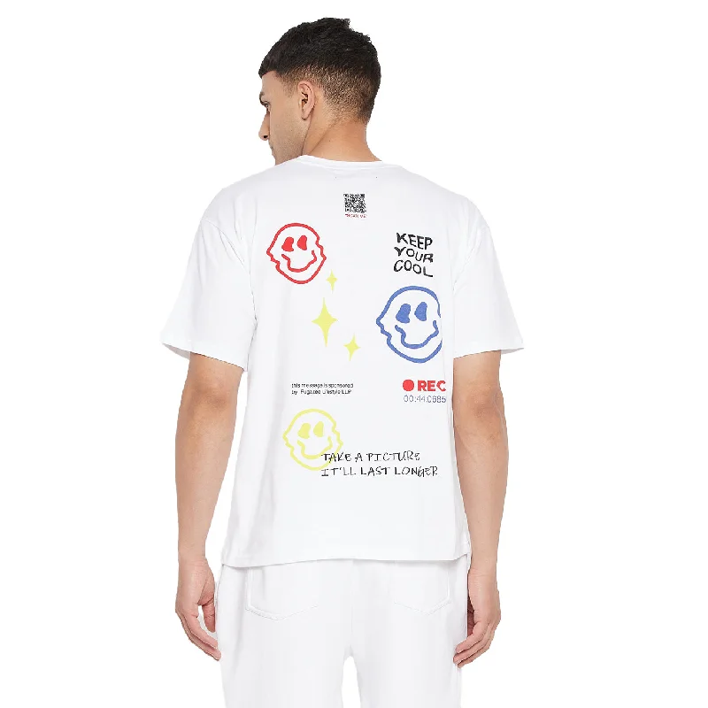 White Smiley Oversized Graphic Tshirt Cool Men's Skate